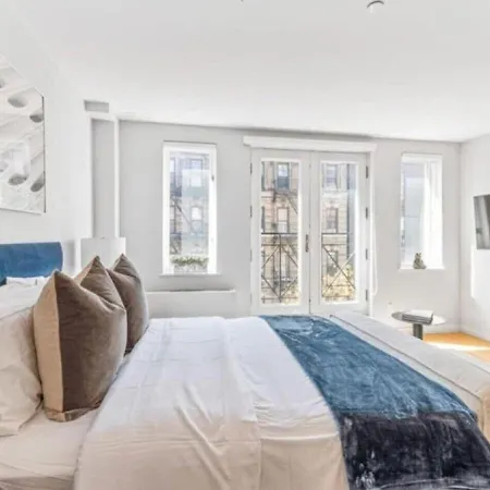 Apartment Stylish Studio At Ues