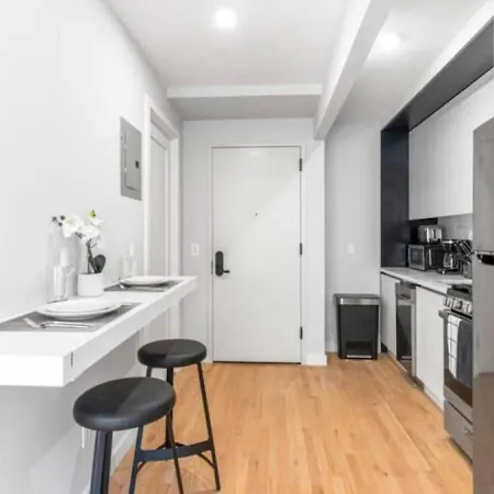 Stylish Studio At Ues