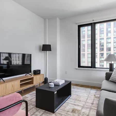 Blueground Les Gym Laundry Nr Groceries Nyc-1495 * New York