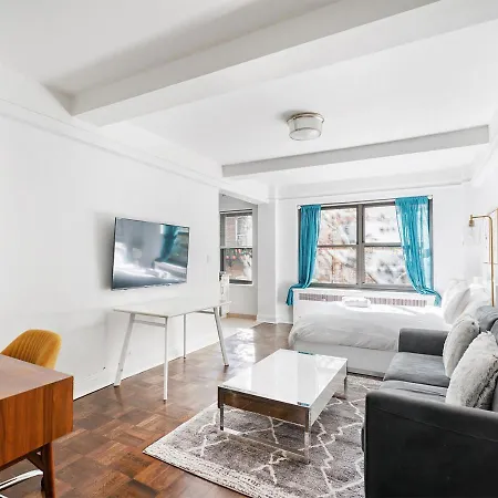 Excellent Studio At Upper East Side * New York