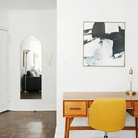 Excellent Studio At Upper East Side Apartment New York