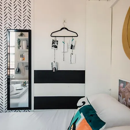 Apartment Cat By Delicate Living Conversion Shared Space Only Cat Friendly Only 25 Min To Time Square *