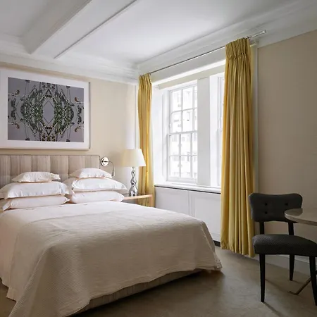 Hotel The