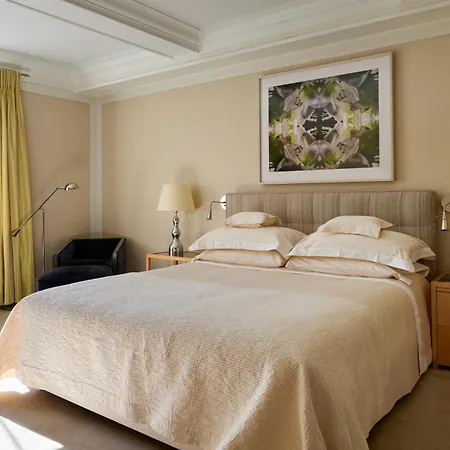 Hotel The 5*