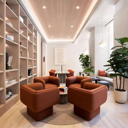 Lux Designer Nomad 1br Doorman!