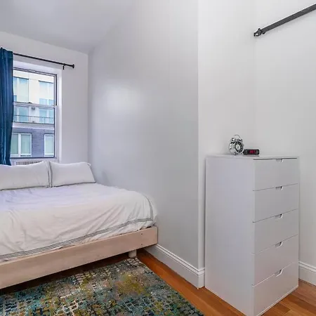 Apartment Heart Of East Villgem 3br1ba Washer Dryer!
