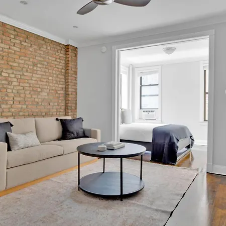 Hip W Village 1br W Wd Nr 1 Train Nyc-853 Apartment *