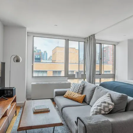 Chelsea Jr 1br W Sundeck Doorman Nr Subway Nyc-1156 Apartment *