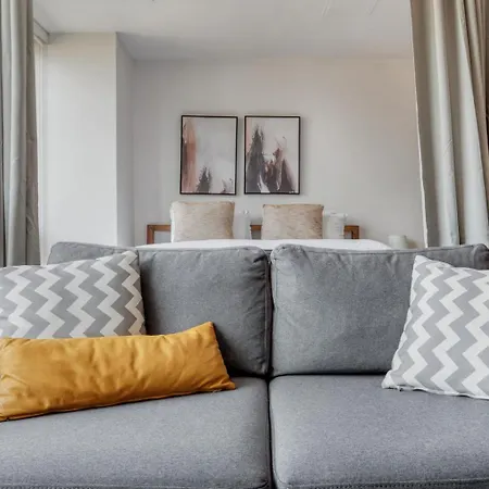 Chelsea Jr 1br W Sundeck Doorman Nr Subway Nyc-1156 Apartment *
