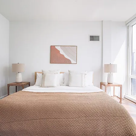 Apartment Lux Penthouse 2br 2 Bath