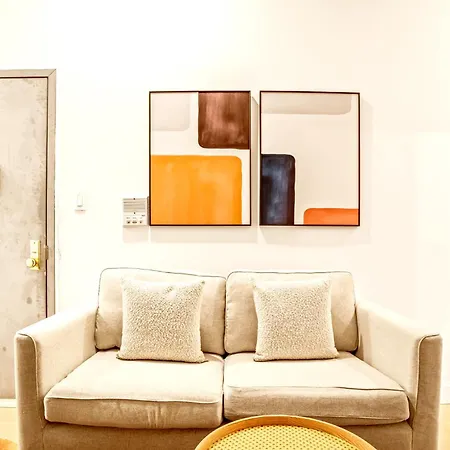 Charming 3br 1bath Apartment
