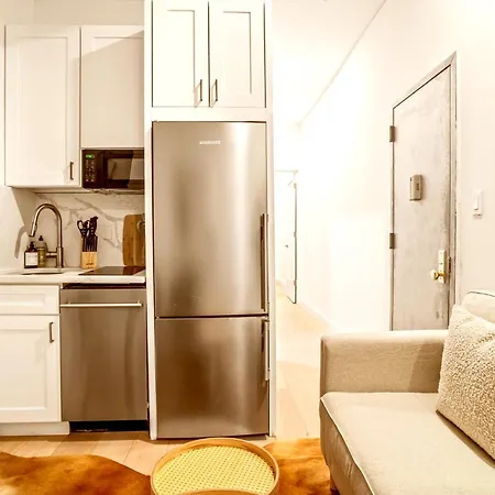 Charming 3br 1bath * New York