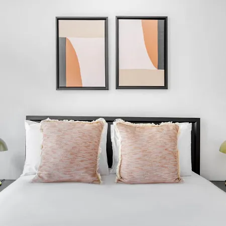 Greenpoint 1br W Wd Nr Mccarren Park Nyc-886 New York