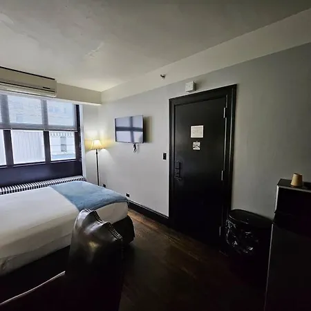 Penthouse Studio At The Mansfield Apartment New York