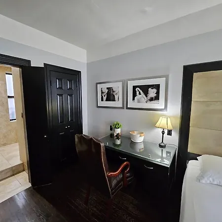 Penthouse Studio At The Mansfield Apartment New York