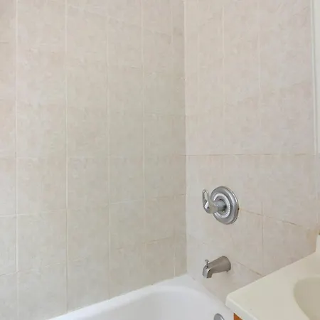 Cozy Studio Steps To Central Park Upper E Side * New York