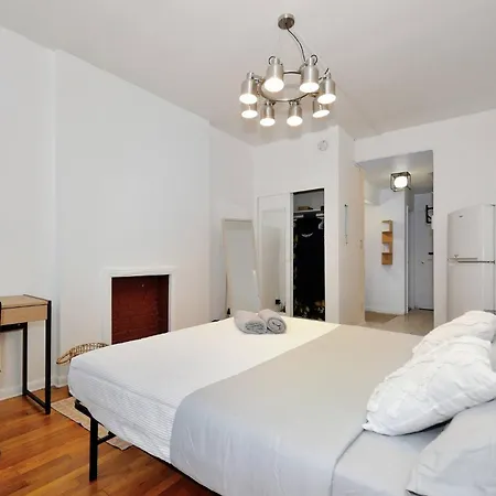 Heart Of Nyc Times Square Studio Apartment