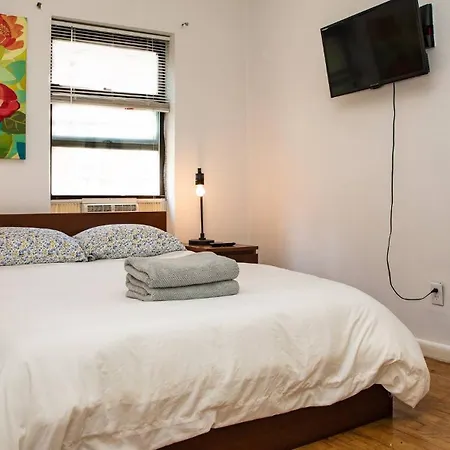 3br Loft Mins To Time Square Apartment