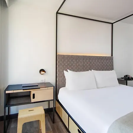 Moxy Nyc East Village New York