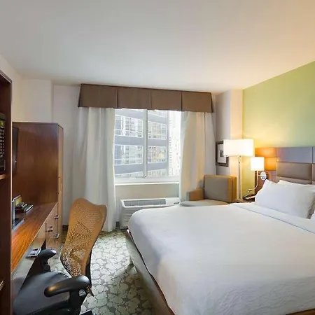 Hilton Garden Manhattan Midtown East