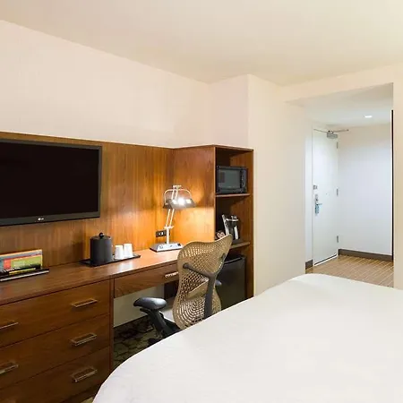 Hilton Garden Manhattan Midtown East Hotel 3*
