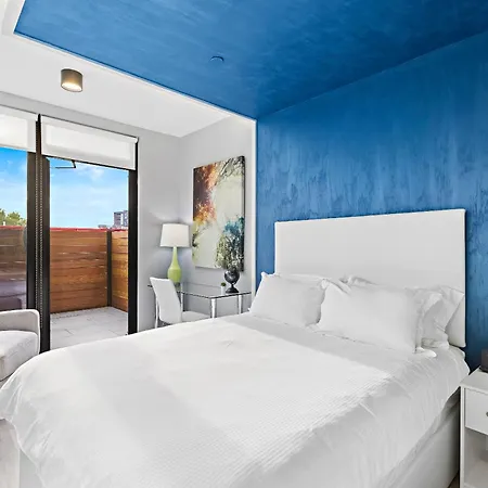 Hotel Global Luxury At The Arches 4*