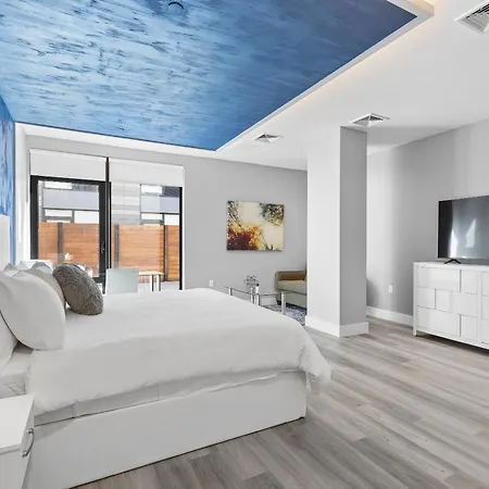 Hotel Global Luxury At The Arches New York