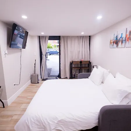 Apartment C8 Crown 1 Bedroom New York