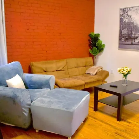 Very Spacious 2 Bedroom In East Village Nyc! Apartment