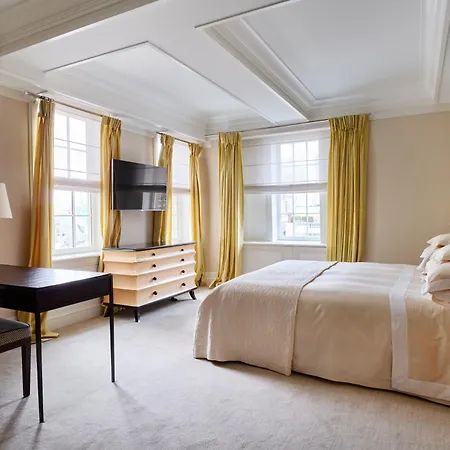 Hotel The 5*