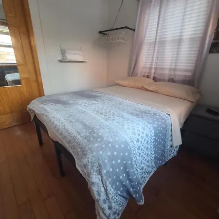 New York Homestay *