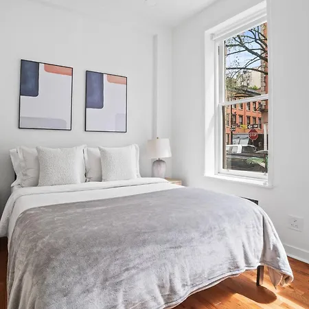Minimalist Charm 2br 1bath Apartment