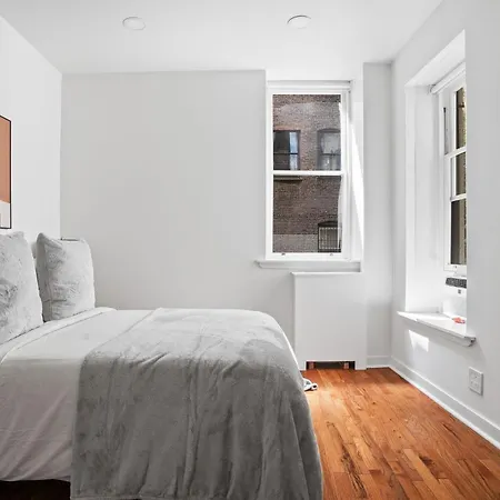 Apartment Minimalist Charm 2br 1bath
