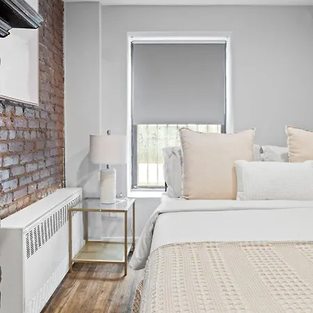 Apartment Chelsea Charm 2bd 1 Bath