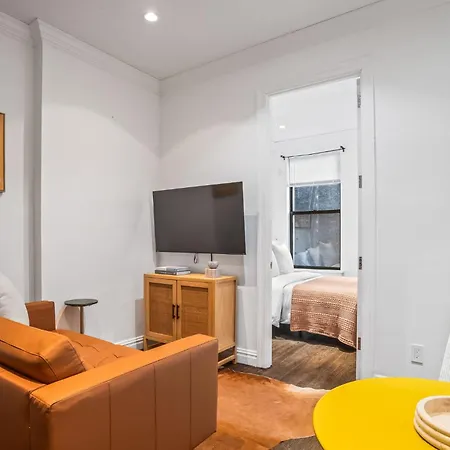 Modern 3bd 1 Bath Escape * New York
