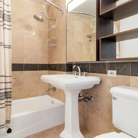 Chelsea 1br W Roofdeck Gym Nr Flatiron Nyc-1384