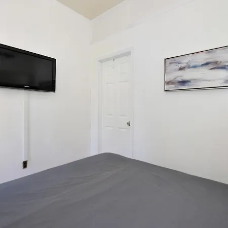 Apartment Monthly Nyc Rentals- Luxury 3 Bedroom New York