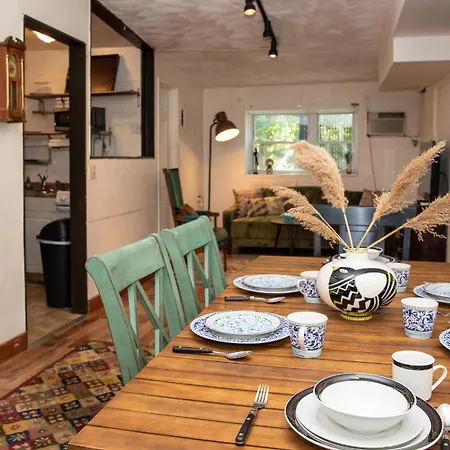 Monthly Nyc Rentals- Gorgeous 3 Bedroom Unit Apartment *