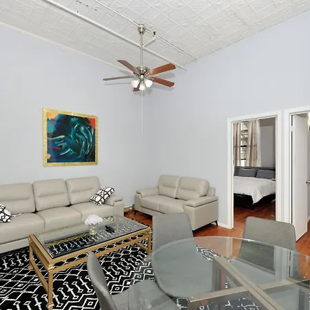 Monthly Nyc Rentals- Beautiful 4 Bedroom Unit Apartment *
