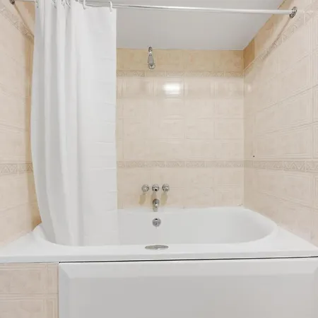 Bay Ridge Aparthotel 2*