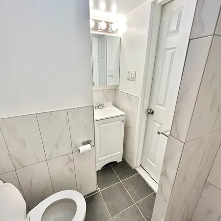 Spacious 2 Bedroom In East Village Nyc Aparthotel