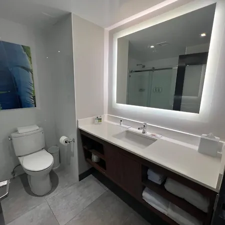 Wingate By Wyndham Long Island Hotel New York