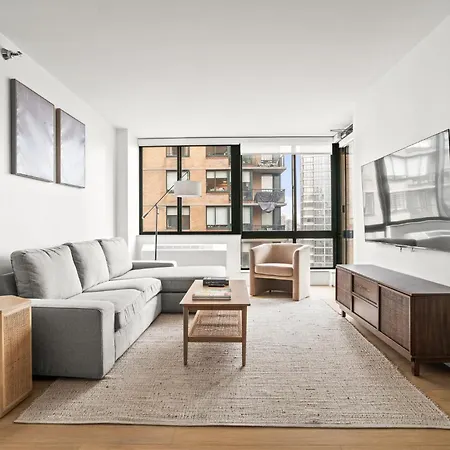 Private Bedroom & Bathroom In A Shared On Nyc's Uws