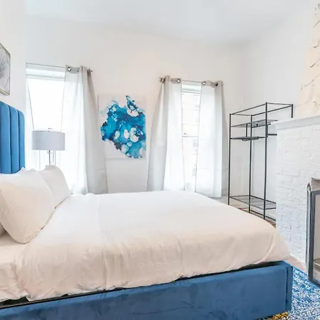 Monthly Nyc Rentals- Flawless 3 Bedroom Unit * New York