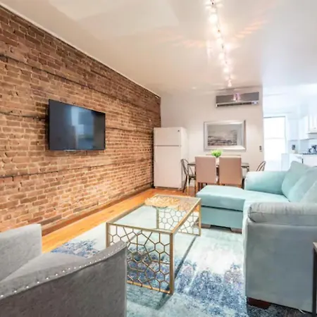Monthly Nyc Rentals- Flawless 3 Bedroom Unit Apartment *