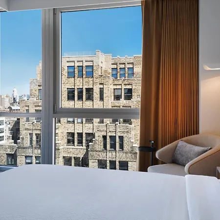 Courtyard By Marriott Manhattan / Soho Hotel New York