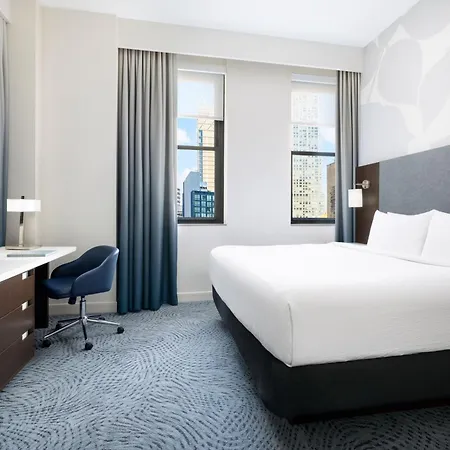 By Marriott Downtown Manhattan/world Trade Center Area
