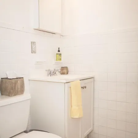 Apartment Monthly Nyc - Perfectly Designed 3 Bedroom Unit