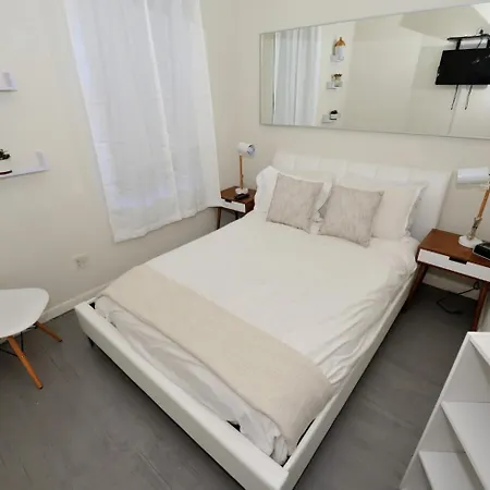 Apartment Monthly Nyc - Beautiful 3 Bedroom *