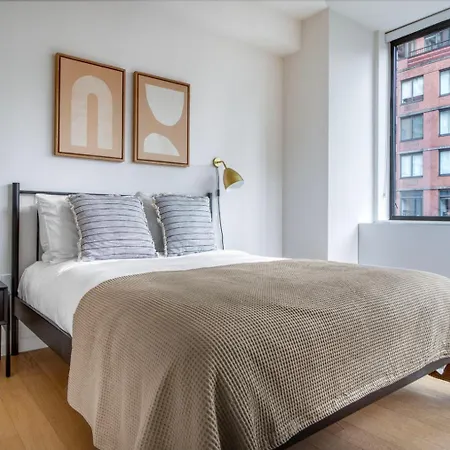Upper West Side 2br W Rooftop Gym Nr Park Nyc-1216 *